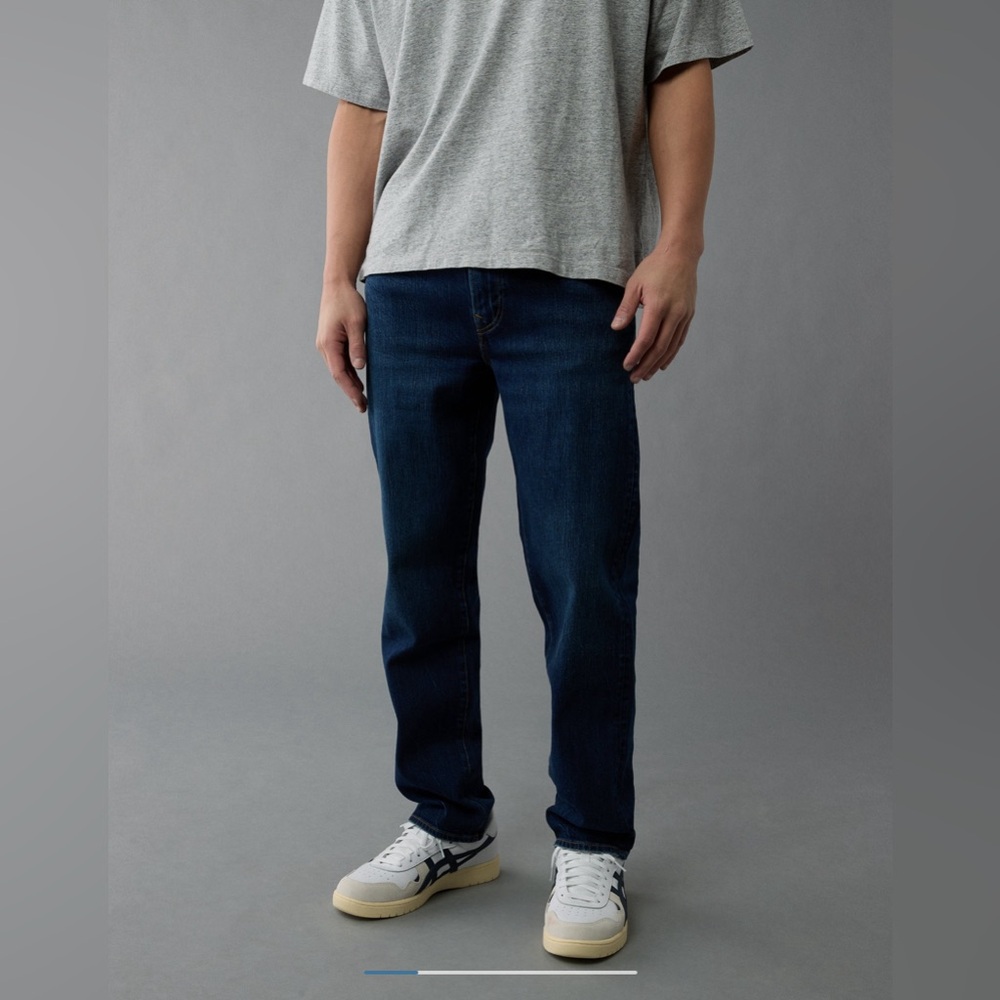 American Eagle Men’s Airflex+ Original Straight Jeans - Picture 3 of 6